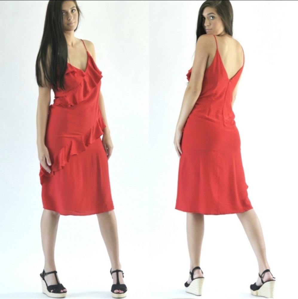 HP❤️Ruffled Midi Dress